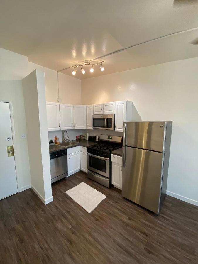 Cozy Andcomfortable Hollywood Apartment Лос Анджелис Екстериор снимка